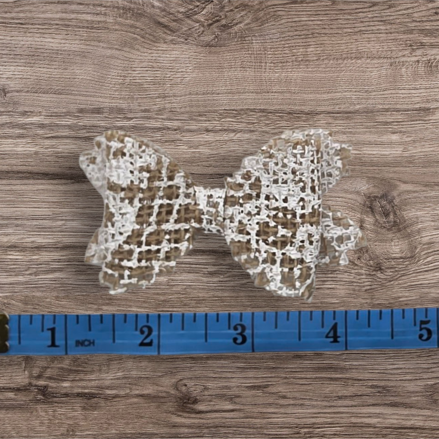 Scalloped Baby Bow Alligator Hair Clip