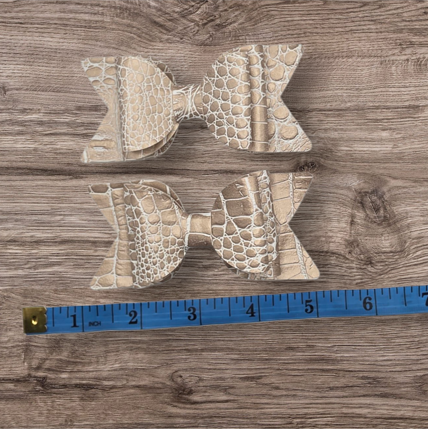 Medium Baby Bow Alligator Hair Clip Piggies