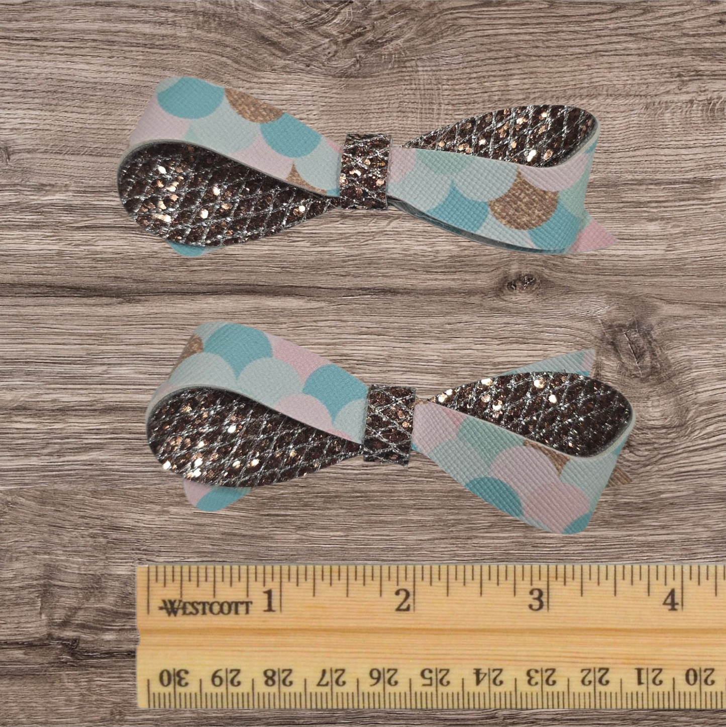 Twisty Baby Bow Alligator Hair Clip Piggies