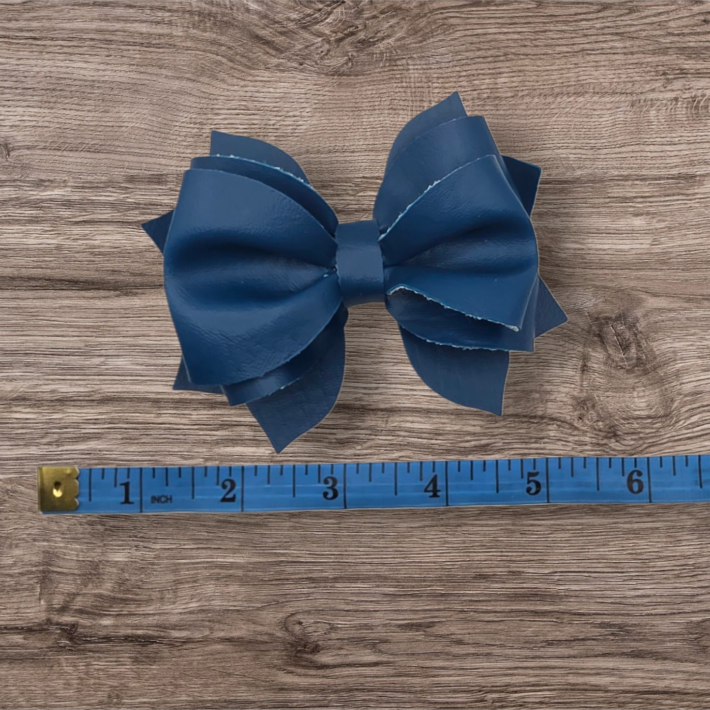 Lailah Baby Bow Alligator Hair Clip