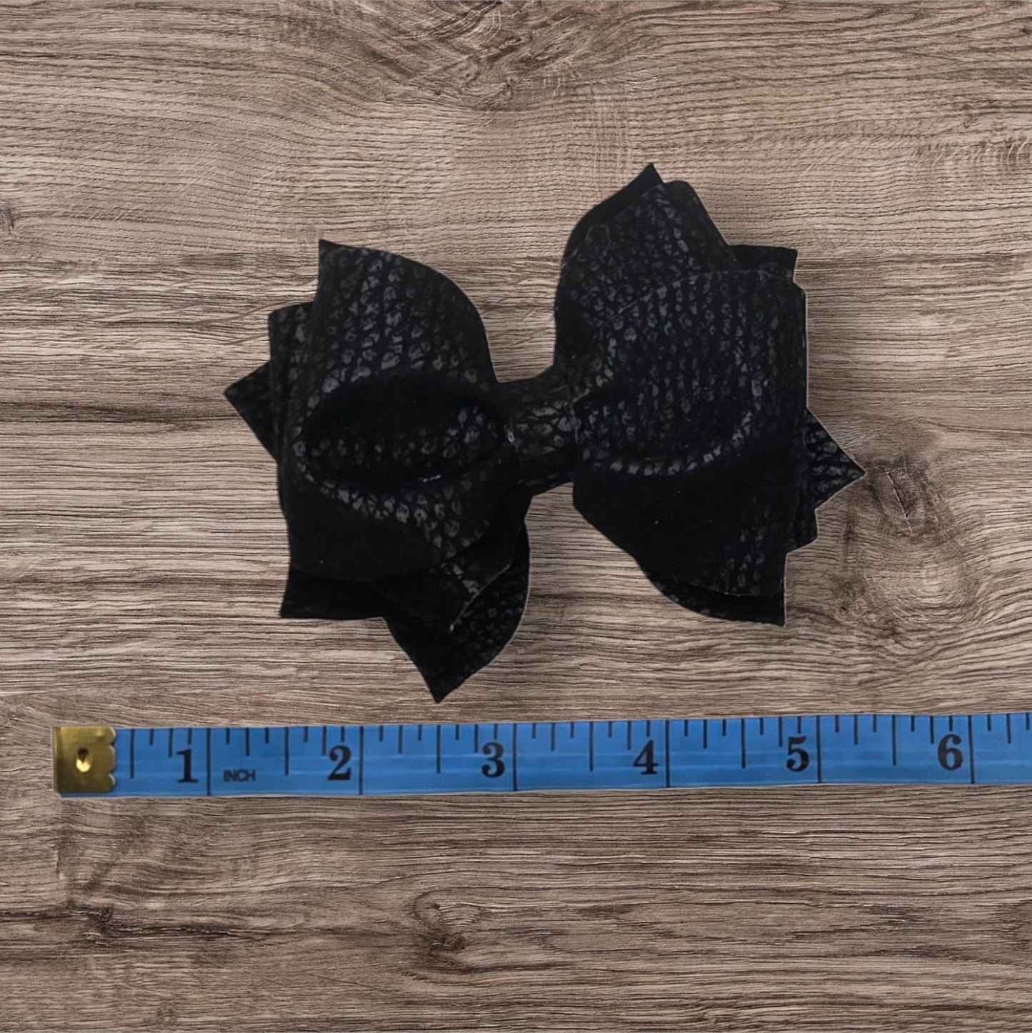 Lailah Baby Bow Alligator Hair Clip