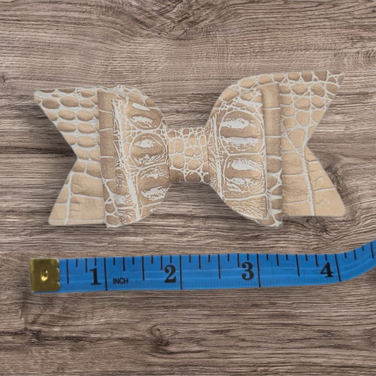 Medium Baby Bow Alligator Hair Clip