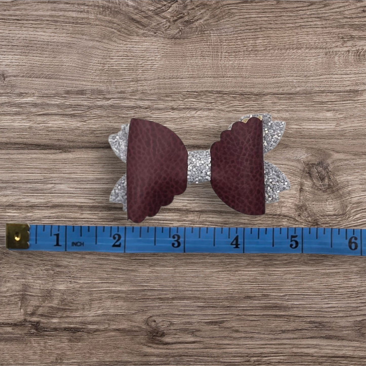 Scalloped Baby Bow Alligator Hair Clip