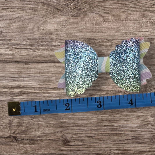 Scalloped Baby Bow Alligator Hair Clip