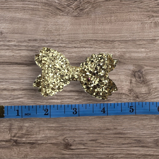 Scalloped Baby Bow Alligator Hair Clip